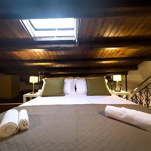 Domus Conte Federico Appartamento